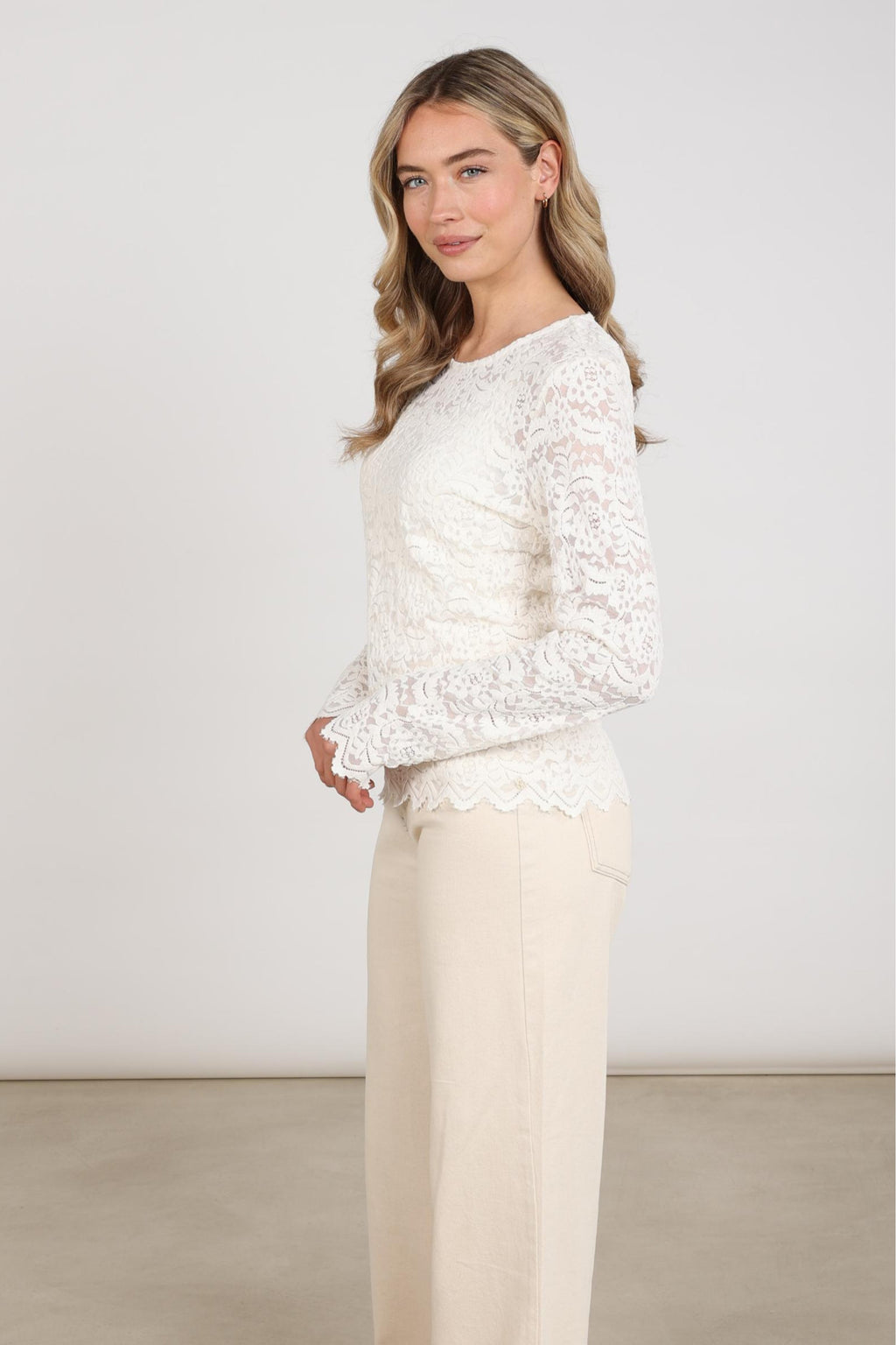 Top Wies Lace Offwhite NKF01099