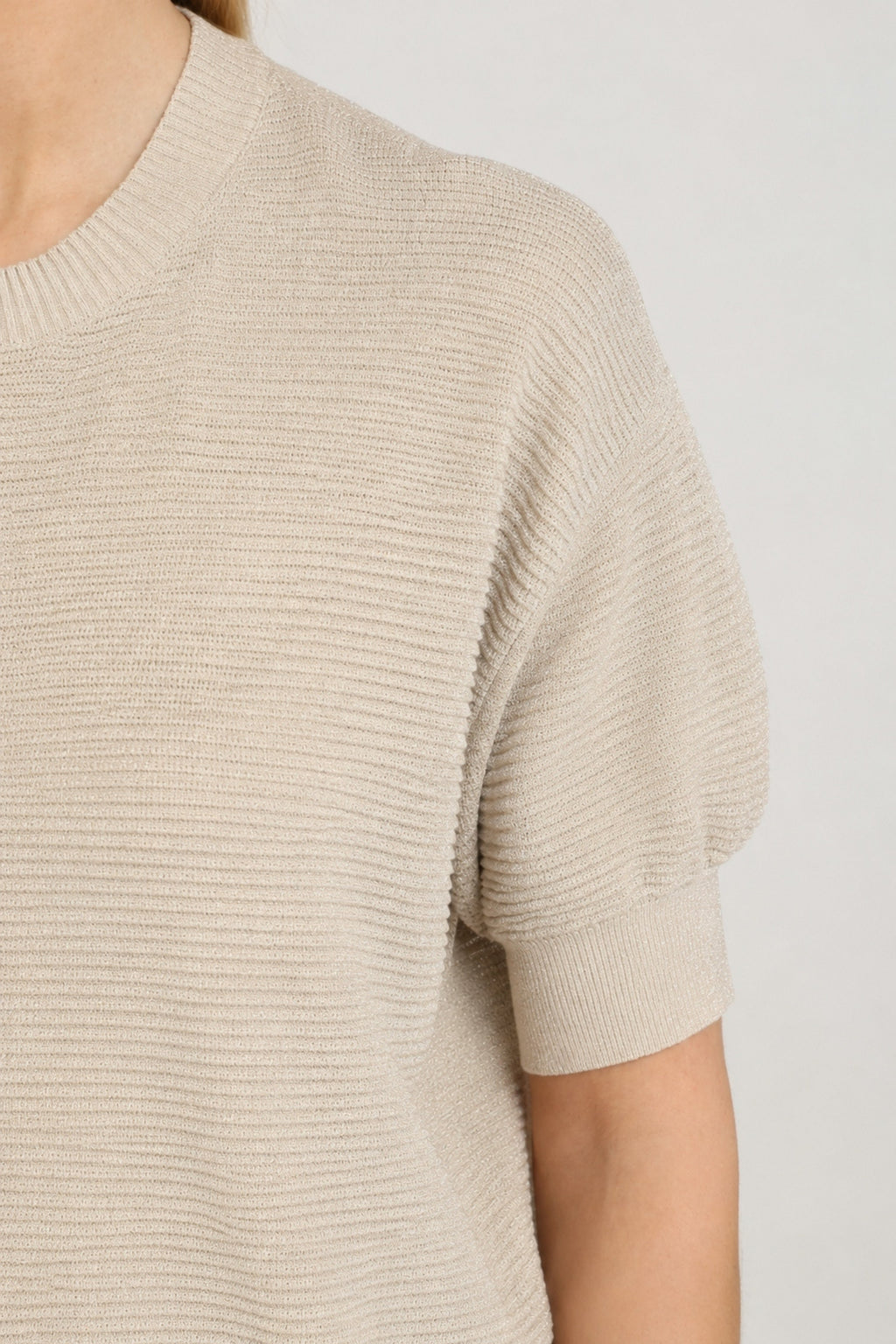 Top Kinty Lurex Sand NKF01068