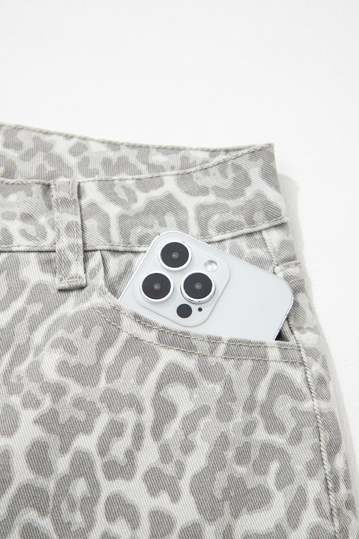 Gray Leopard Frayed Edge Wide Leg High Waist Jeans