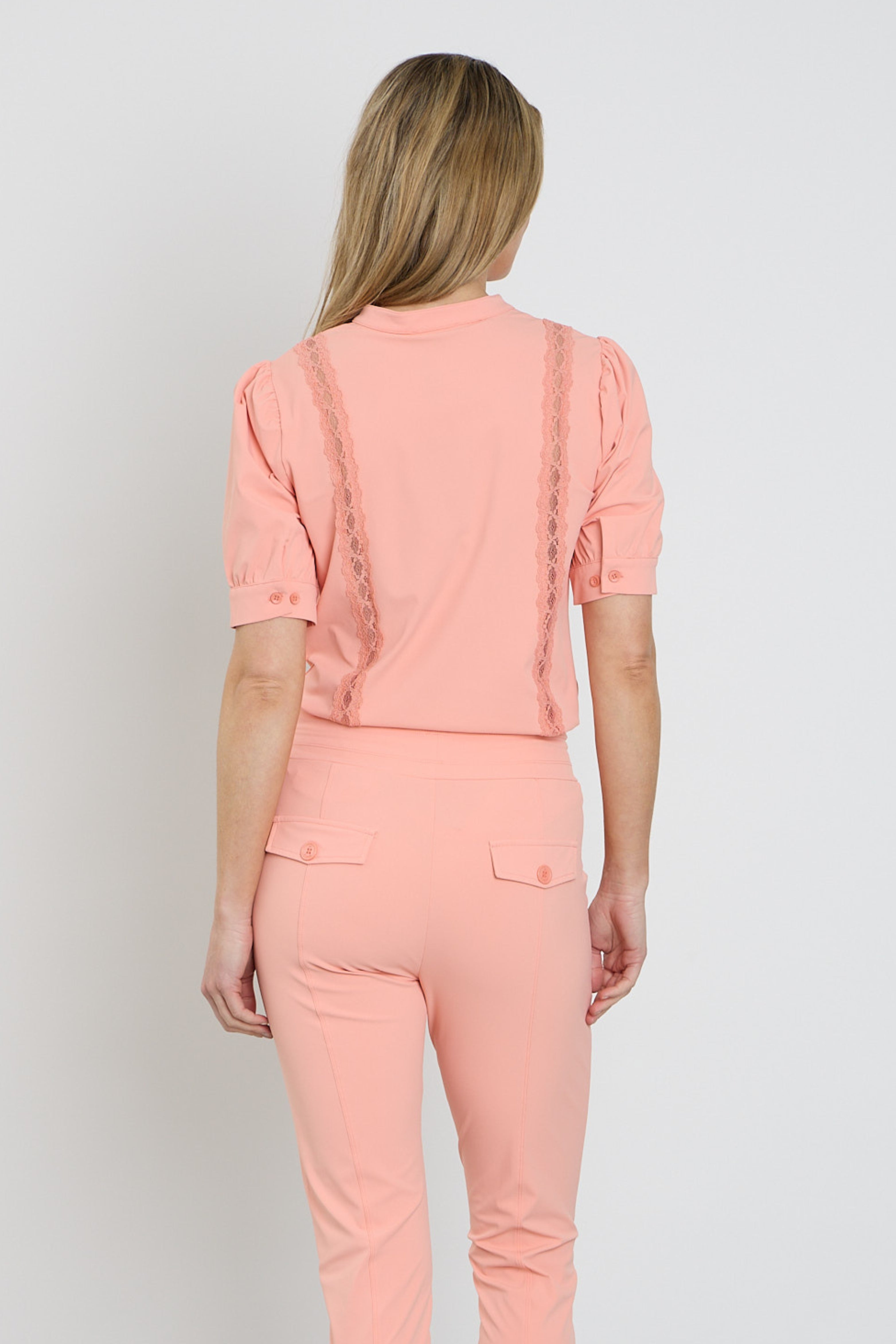 Travel Top Lace Peach Amber 202828