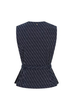 Top Trisia Chalk Stripes