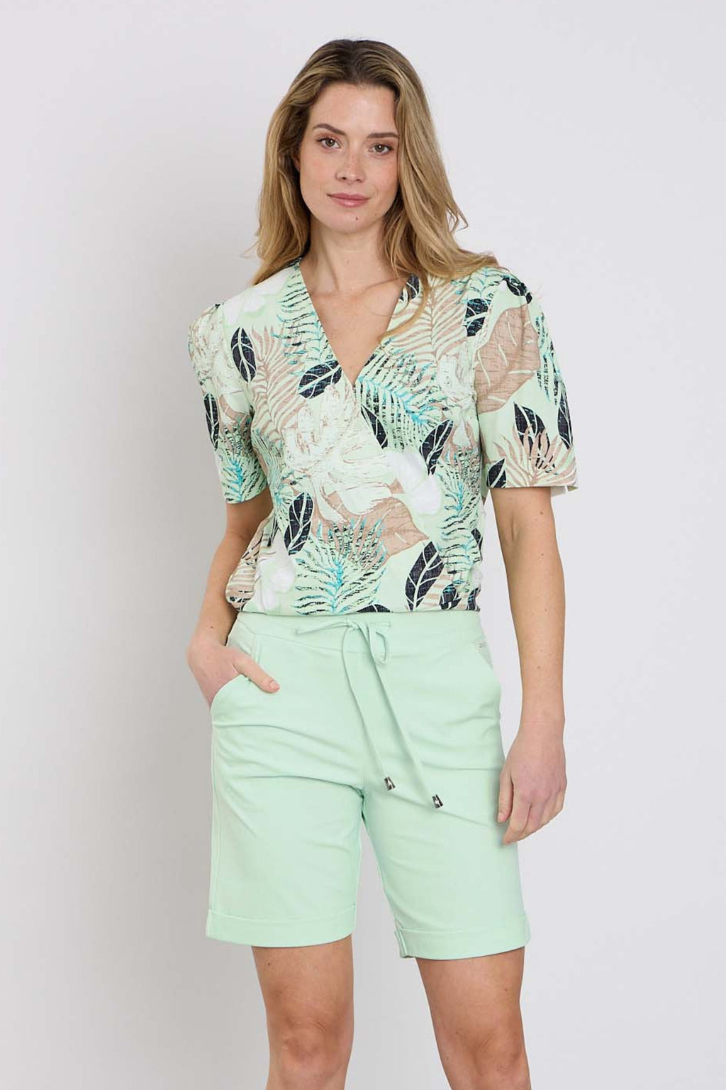 Travel Top Wrap Botanical Print Pistachio 202838
