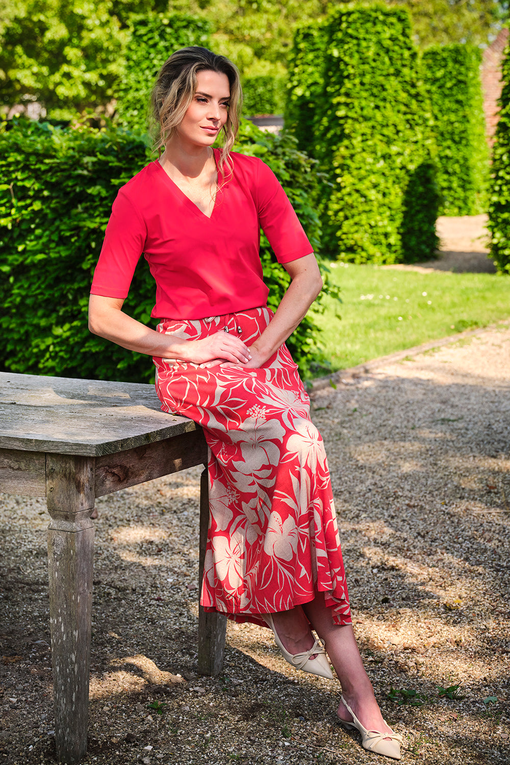 Travel Top Red 202271