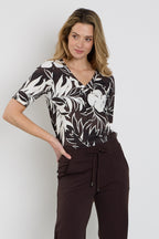 Travel Top Pleated Tropical Hibiscus Print Espresso 202815