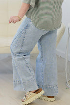 Beau Blue Solid Paneling Loose Fit Plus Size Jeans